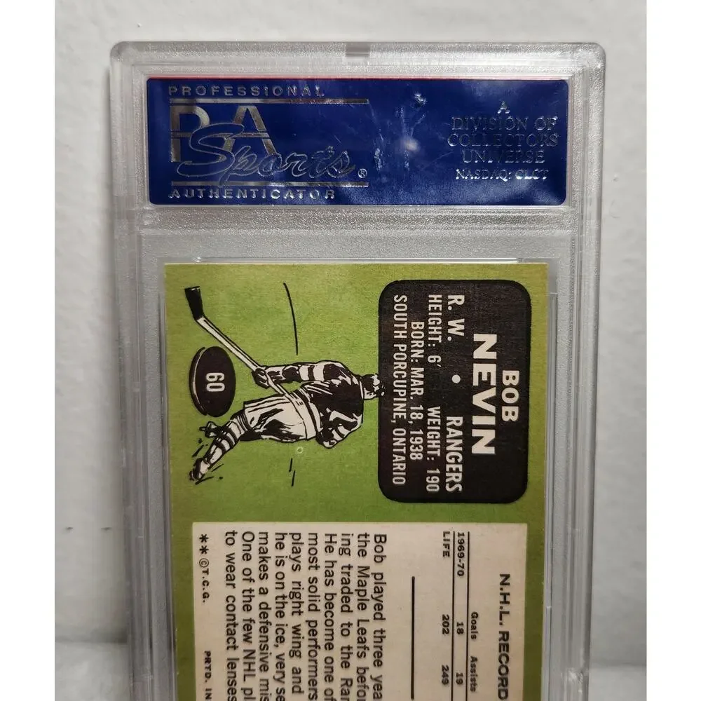 1970 Topps NHL Bob Nevin #60 N.Y. Rangers R, Wing PSA NM-MT 8